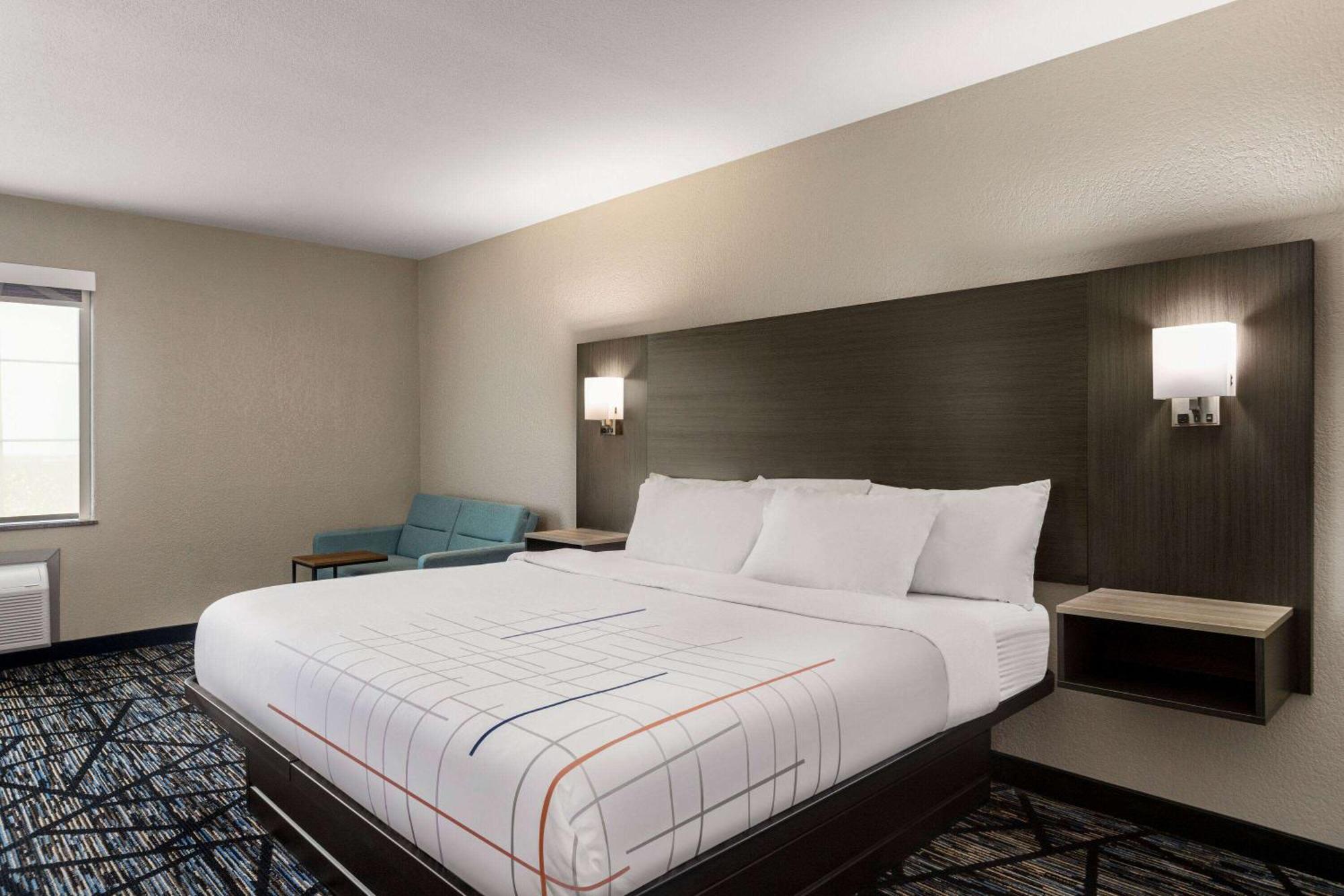 La Quinta By Wyndham North Stone Oak